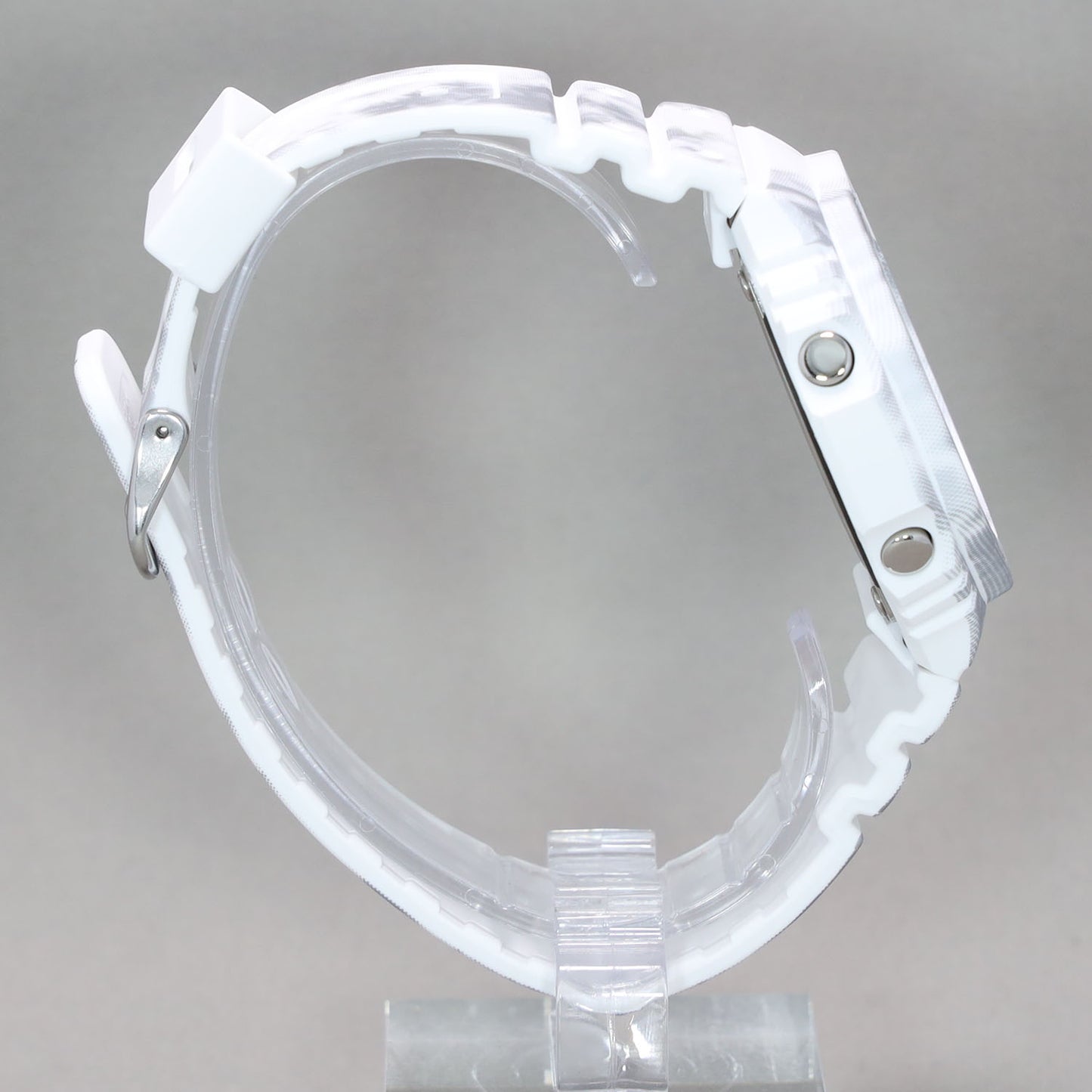 【CASIO】G-SHOCK GRUNGE SNOW CAMOUFLAGE / GAE-2100GC-7AJR
