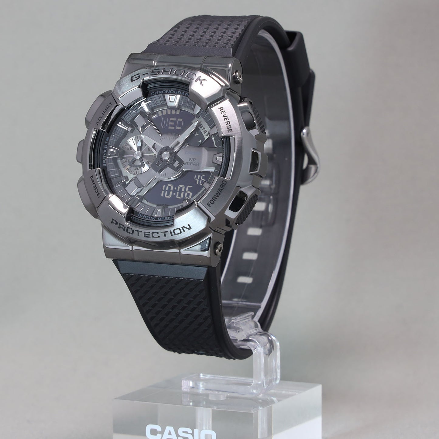 【CASIO】G-SHOCK 110シリーズ / メタルベゼル / GM-110BB-1AJF