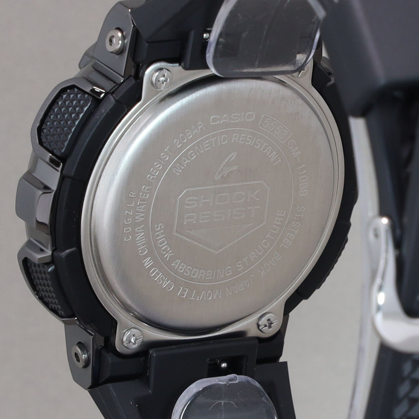 【CASIO】G-SHOCK 110シリーズ / メタルベゼル / GM-110BB-1AJF