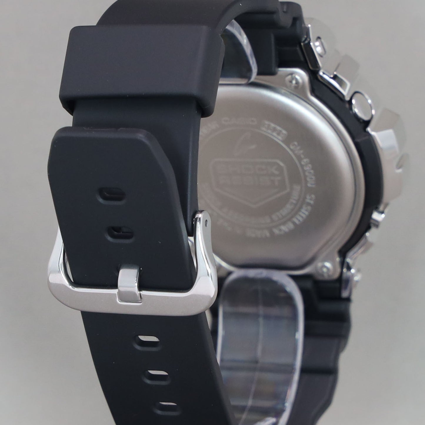 【CASIO】G-SHOCK 6900シリーズ / メタルベゼル / GM-6900U-1JF