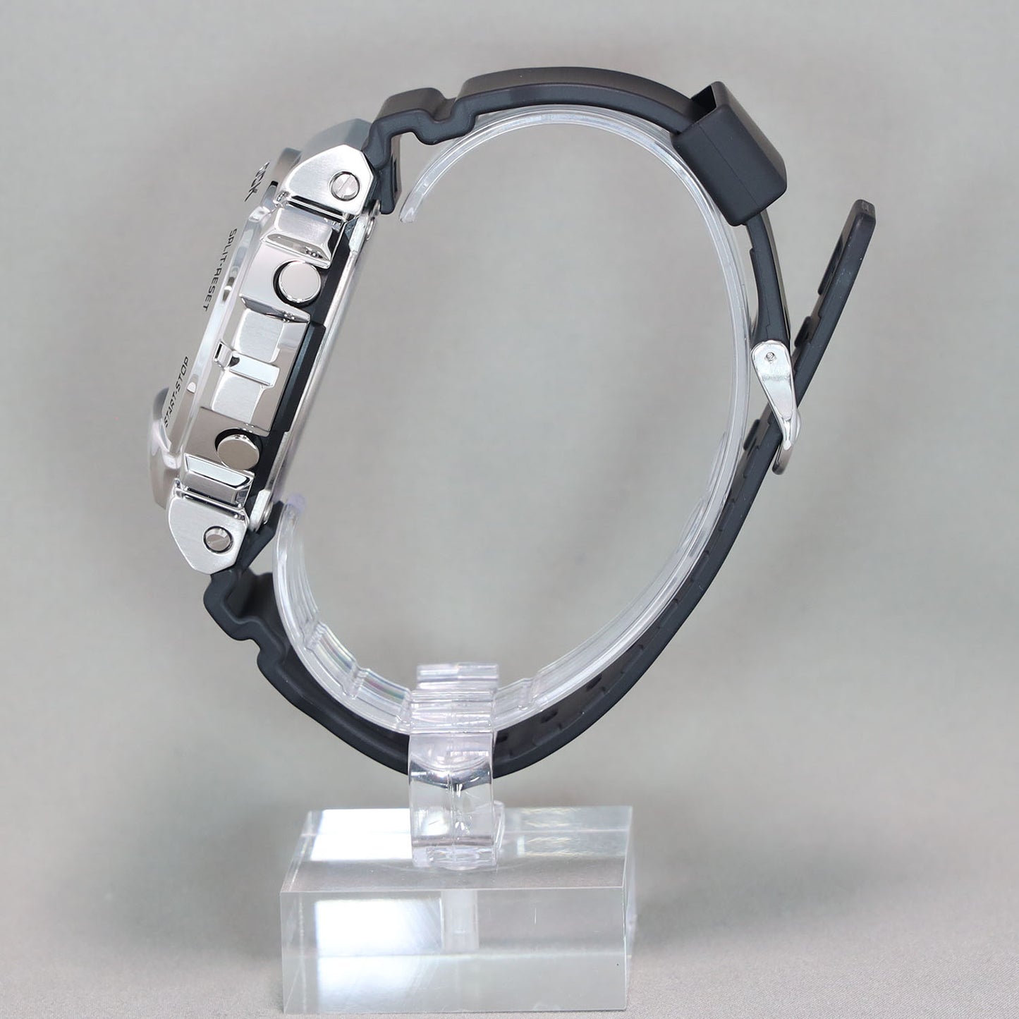 【CASIO】G-SHOCK 6900シリーズ / メタルベゼル / GM-6900U-1JF