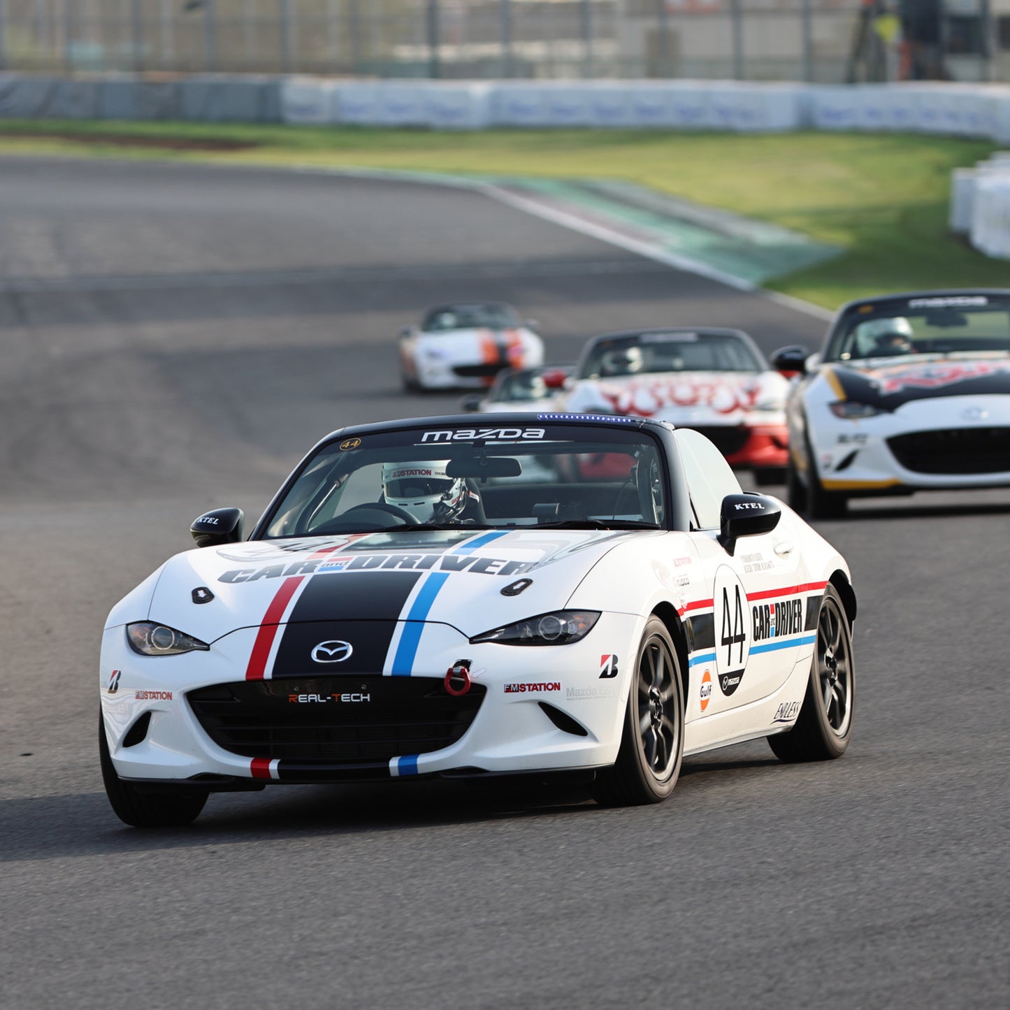 CAR and DRIVER レーシングチーム オリジナルTシャツ