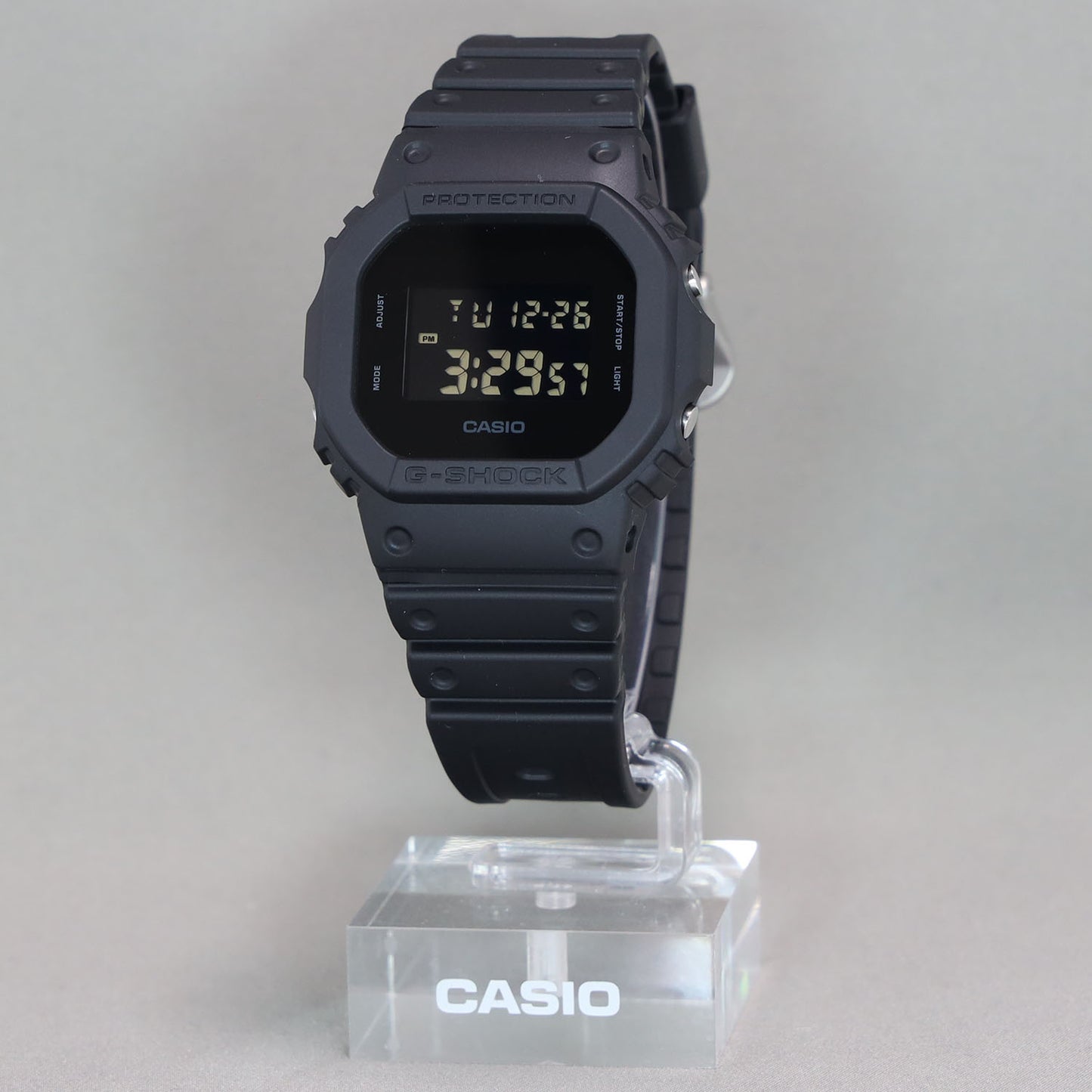 【CASIO】G-SHOCK Solid Colors/ DW-5600UBB-1JF