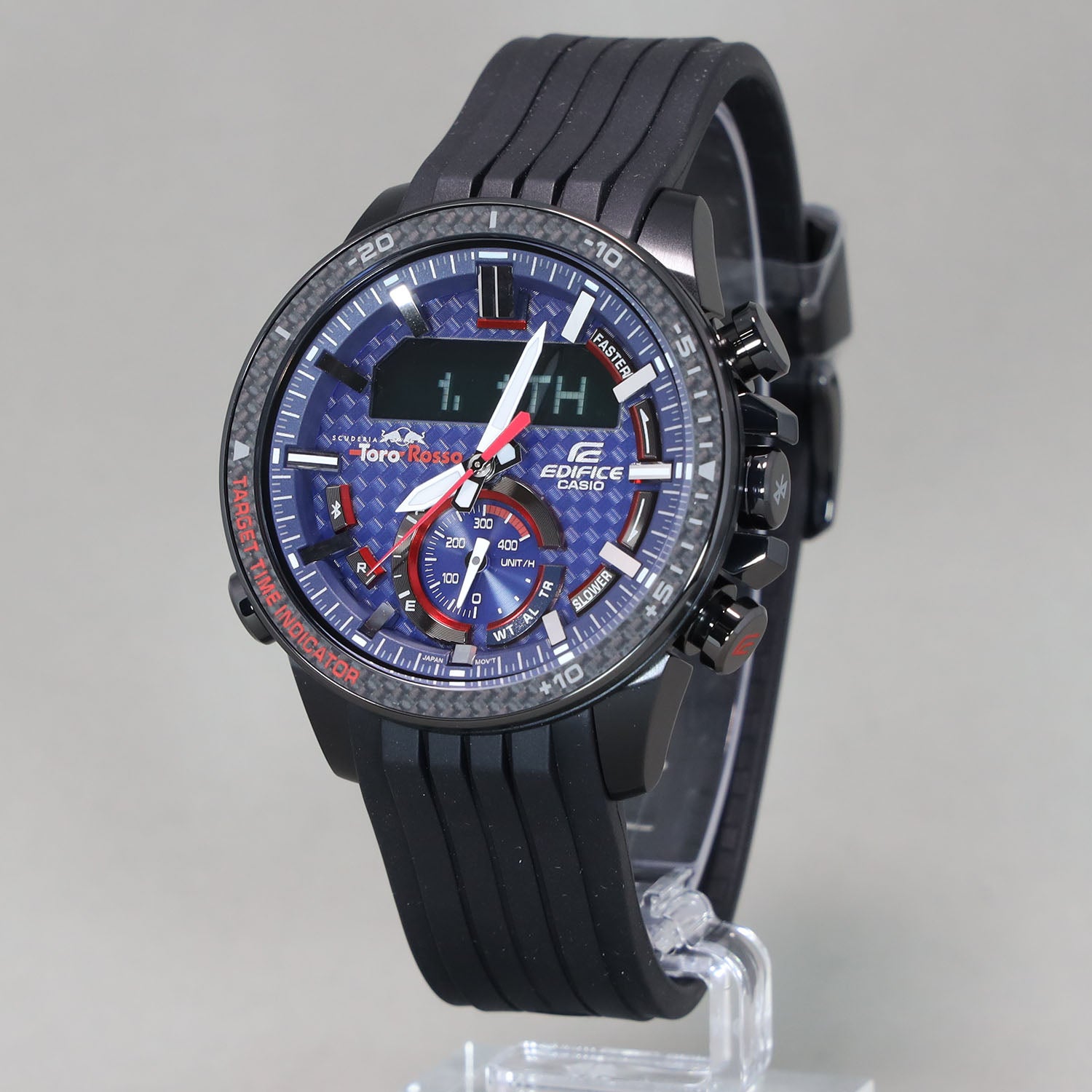 【CASIO】EDIFICE Scuderia Toro Rosso Limited Edition / ECB-800TR-2AJR